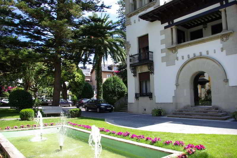 Palacio Arias Navia Cameră foto